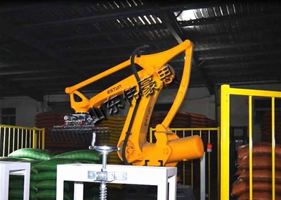 自動碼垛機為什么收到企業的青睞？