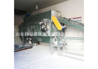 糧食管鏈輸送拆包機(jī) 全自動(dòng)拆包機(jī)工作現(xiàn)場(chǎng)