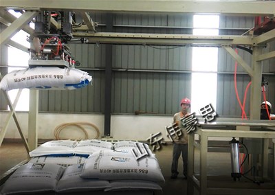 水泥全自動拆垛機 桁架式拆垛系統工作現場