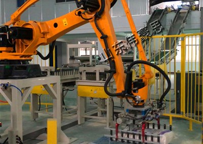 袋裝面粉自動碼垛機械手受企業歡迎的原因