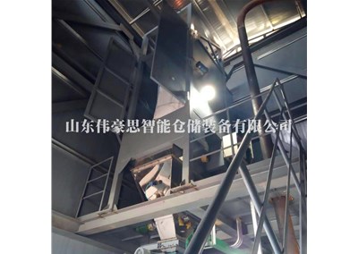碳酸鈣智能噸包拆袋機是如何工作的？
