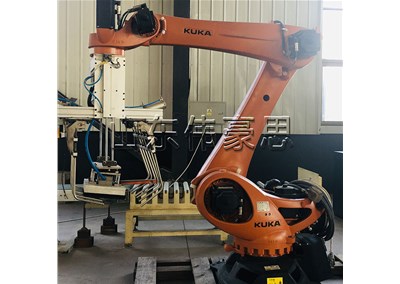 碳酸氫銨自動碼垛機 袋料全自動碼垛設備優勢