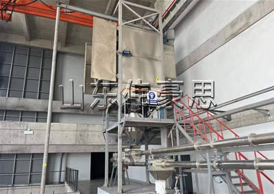 碳酸鈣噸袋拆袋機有哪些主要優(yōu)點？